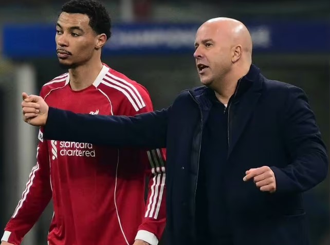 ฮูโก้ เอคิติเก้