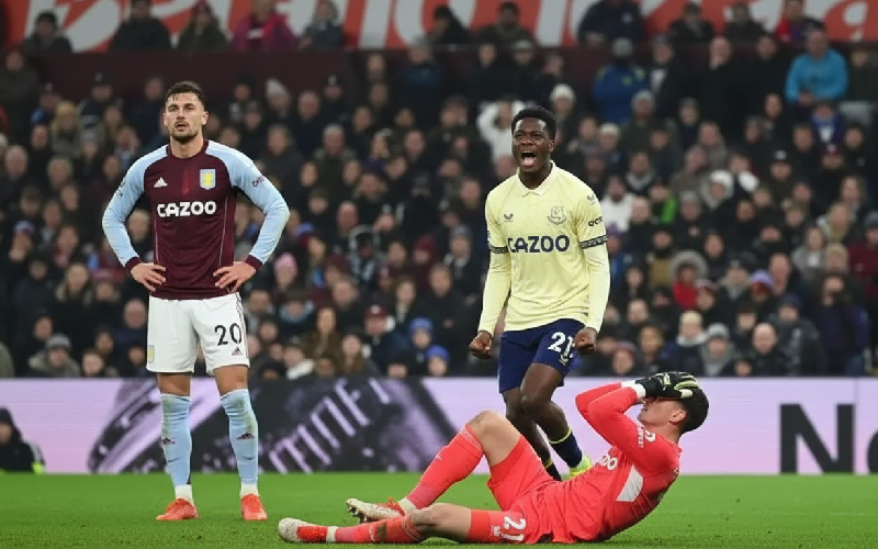 แอสตัน วิลล่า