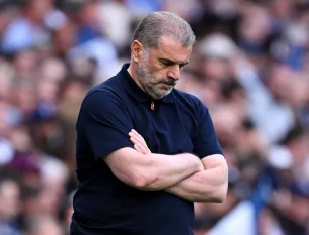 แอนจ์ ปอสเตโคกลู