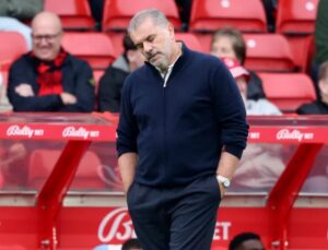 แอนจ์ ปอสเตโคกลู