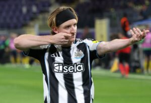 แอนโธนี กอร์ดอน